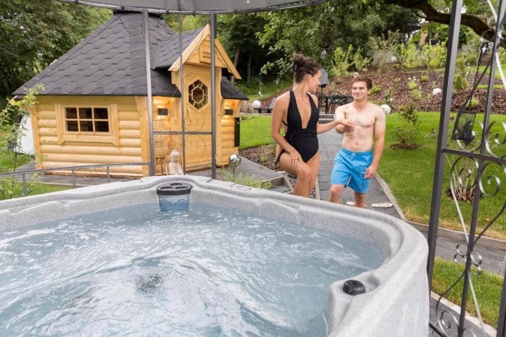 Chalet Vitaspa - Whirlpool & Sauna Privatspa Pegnitz Exterior foto